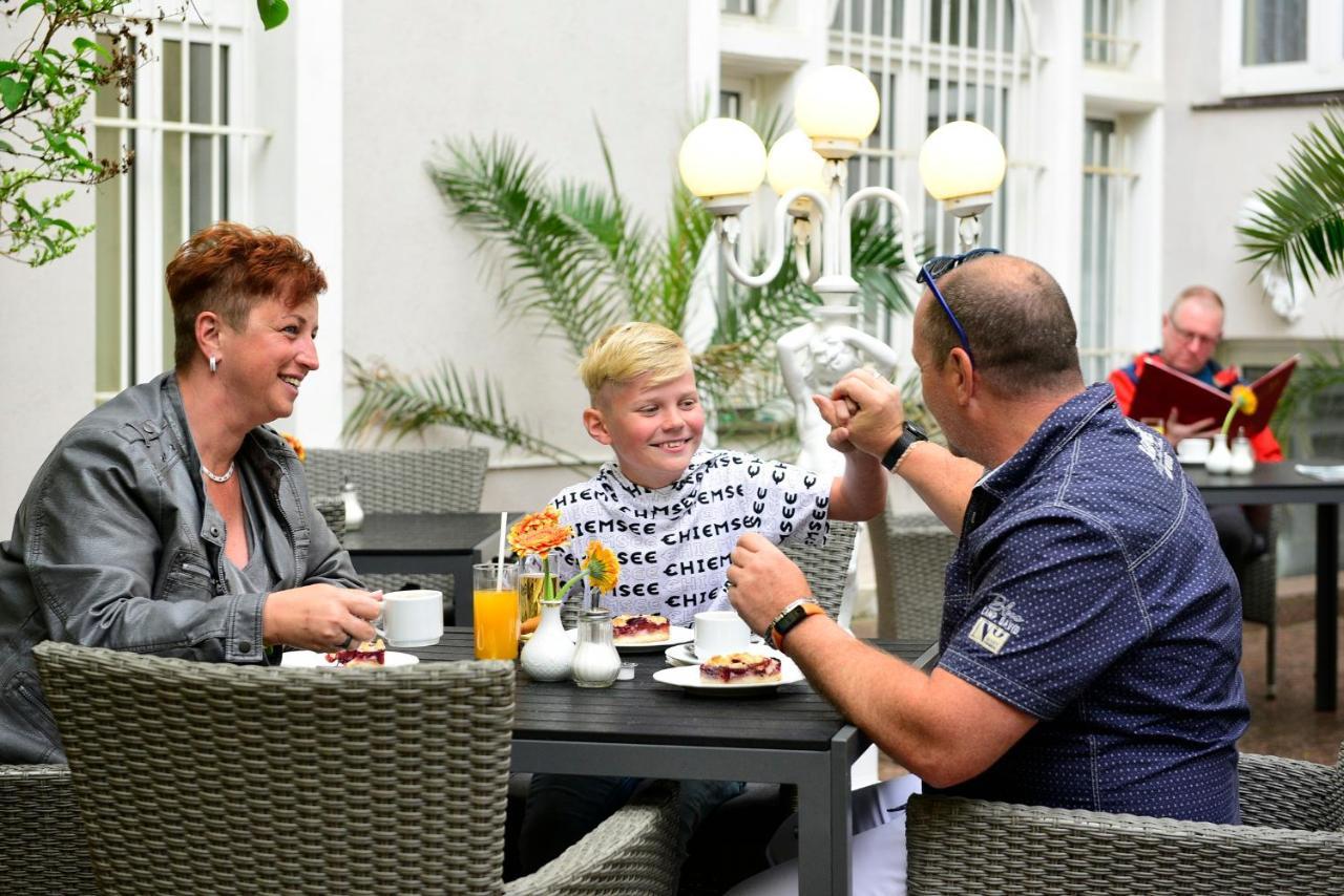 Hotel Alexandra Plauen Zewnętrze zdjęcie